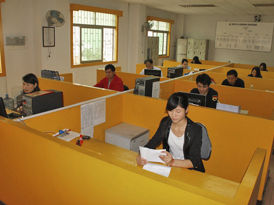 辦（bàn）公室一角