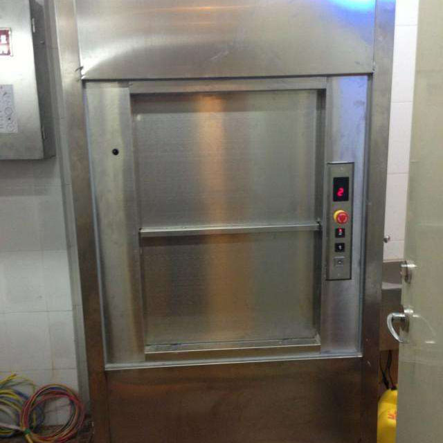 雜物電梯